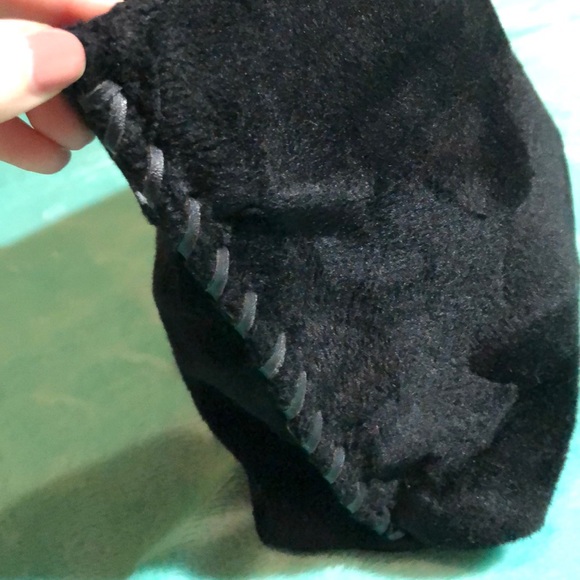 RARE VINTAGE FAUX LEATHER AND FUR BAG - Picture 3 of 8